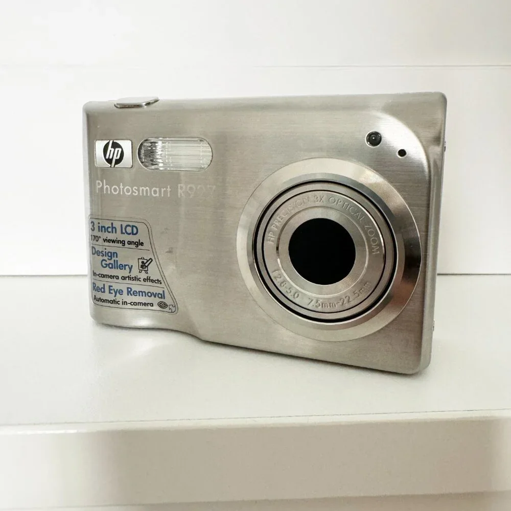 HP Photosmart R927 Camera